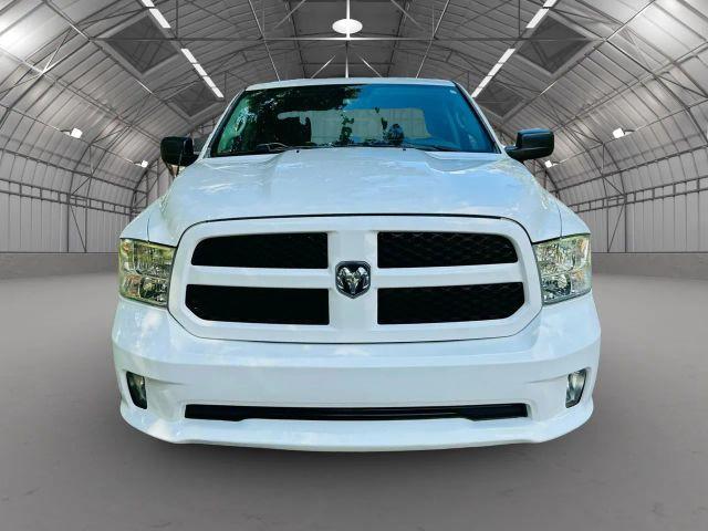 Ram 1500 CREW CAB - Thumbnail 2