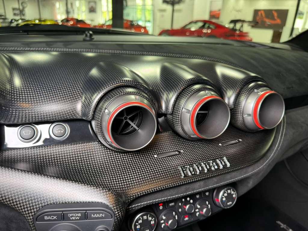 Ferrari F12tdf - Thumbnail 19