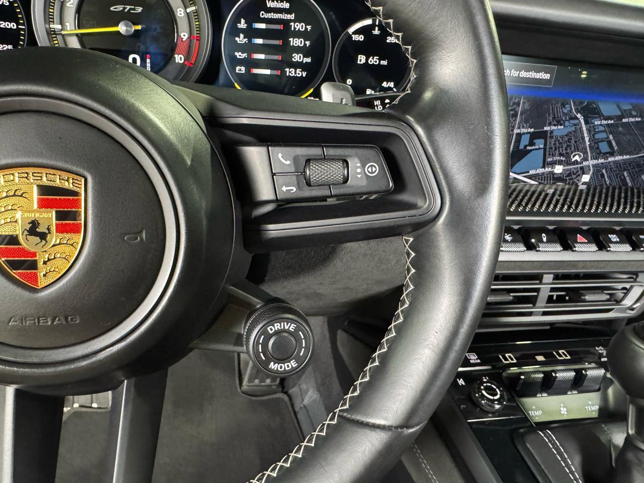 Porsche 911 - Thumbnail 16