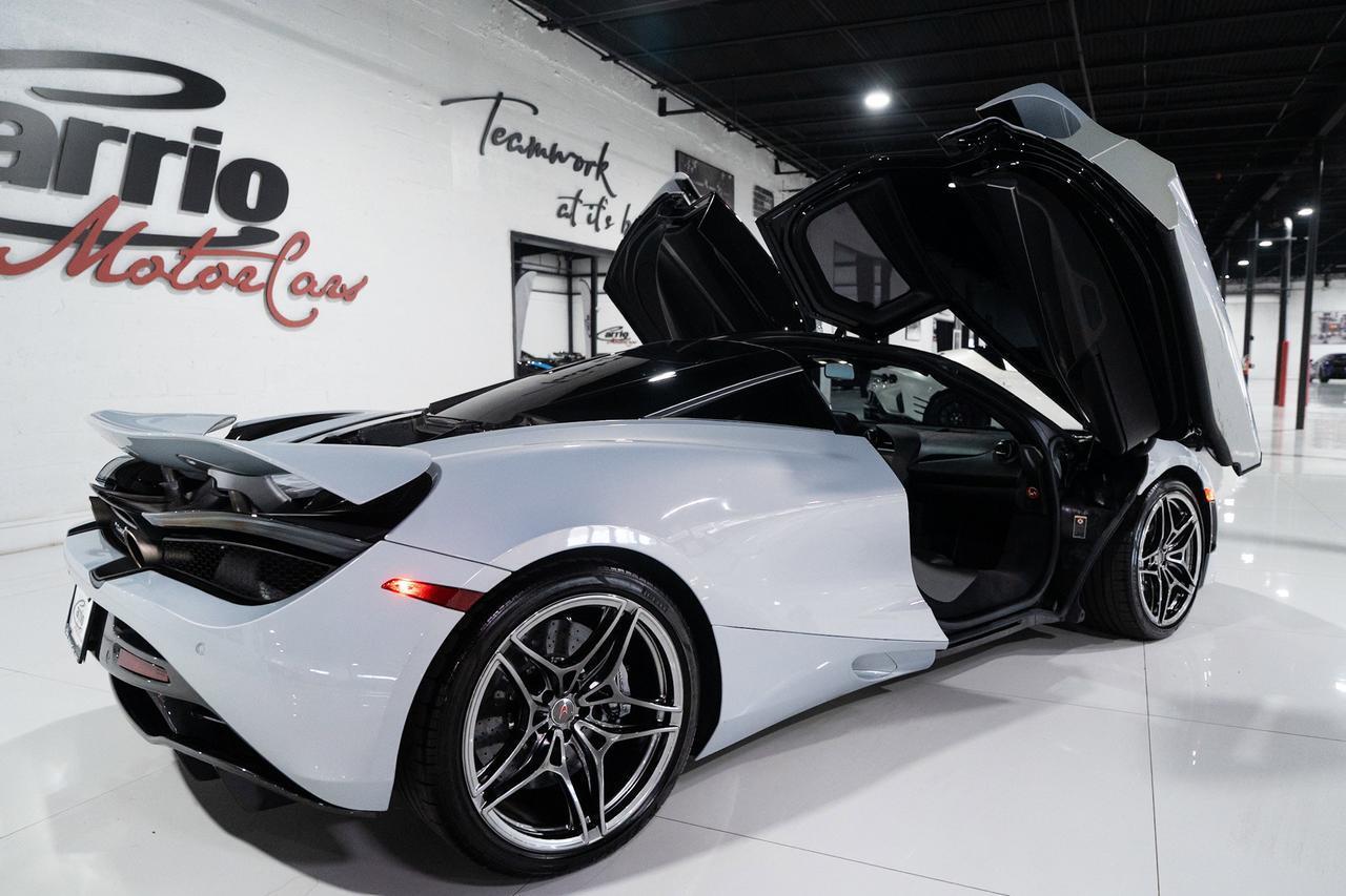 McLaren 720S - Thumbnail 15