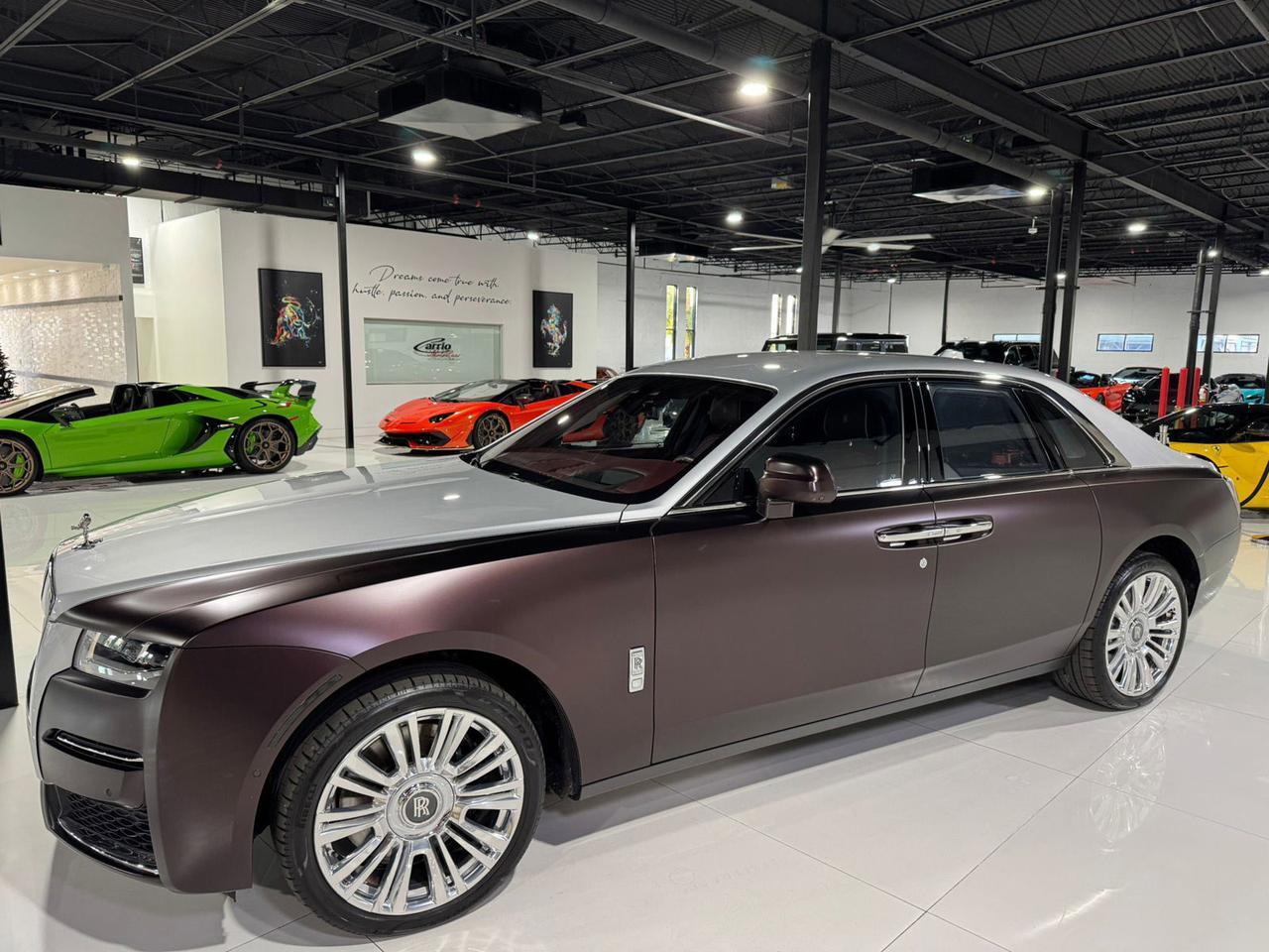 Rolls-Royce Ghost - Thumbnail 2