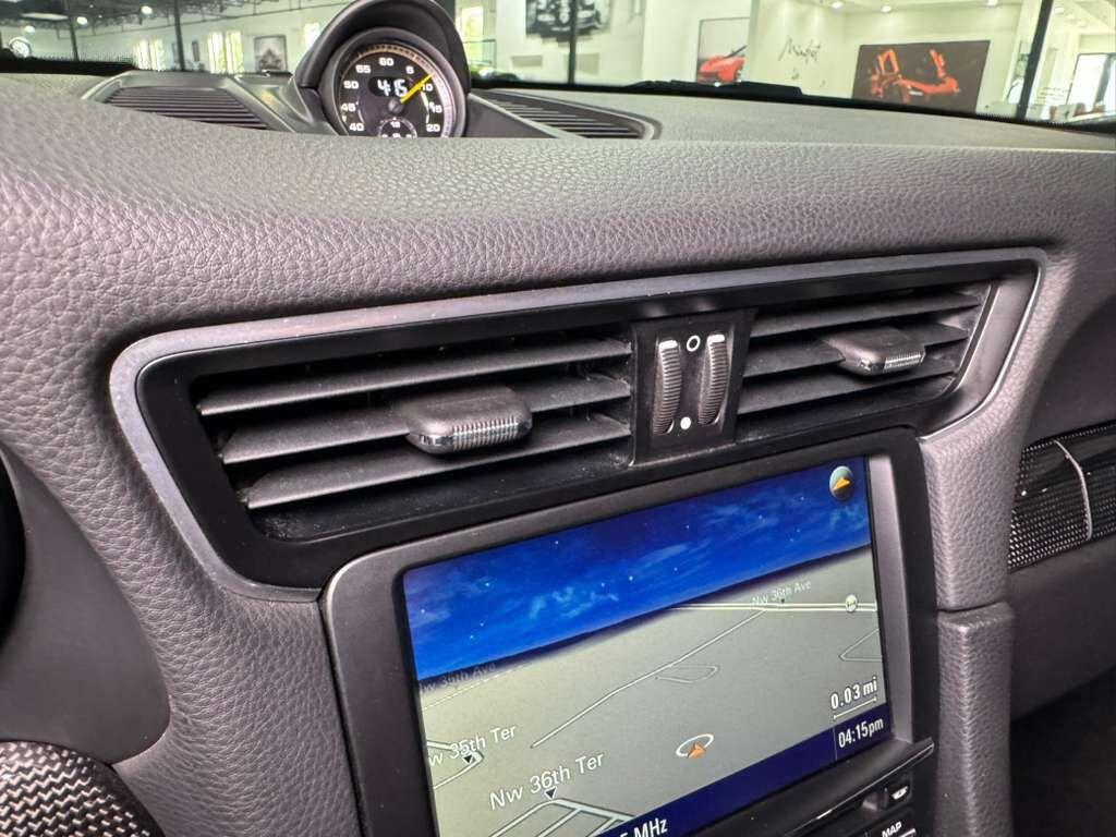 Porsche 911 - Thumbnail 16