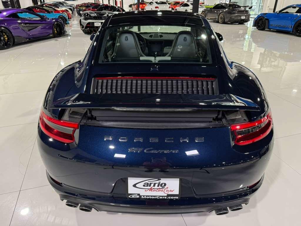 Porsche 911 - Thumbnail 6