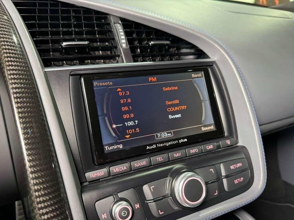 Audi R8 - Thumbnail 18