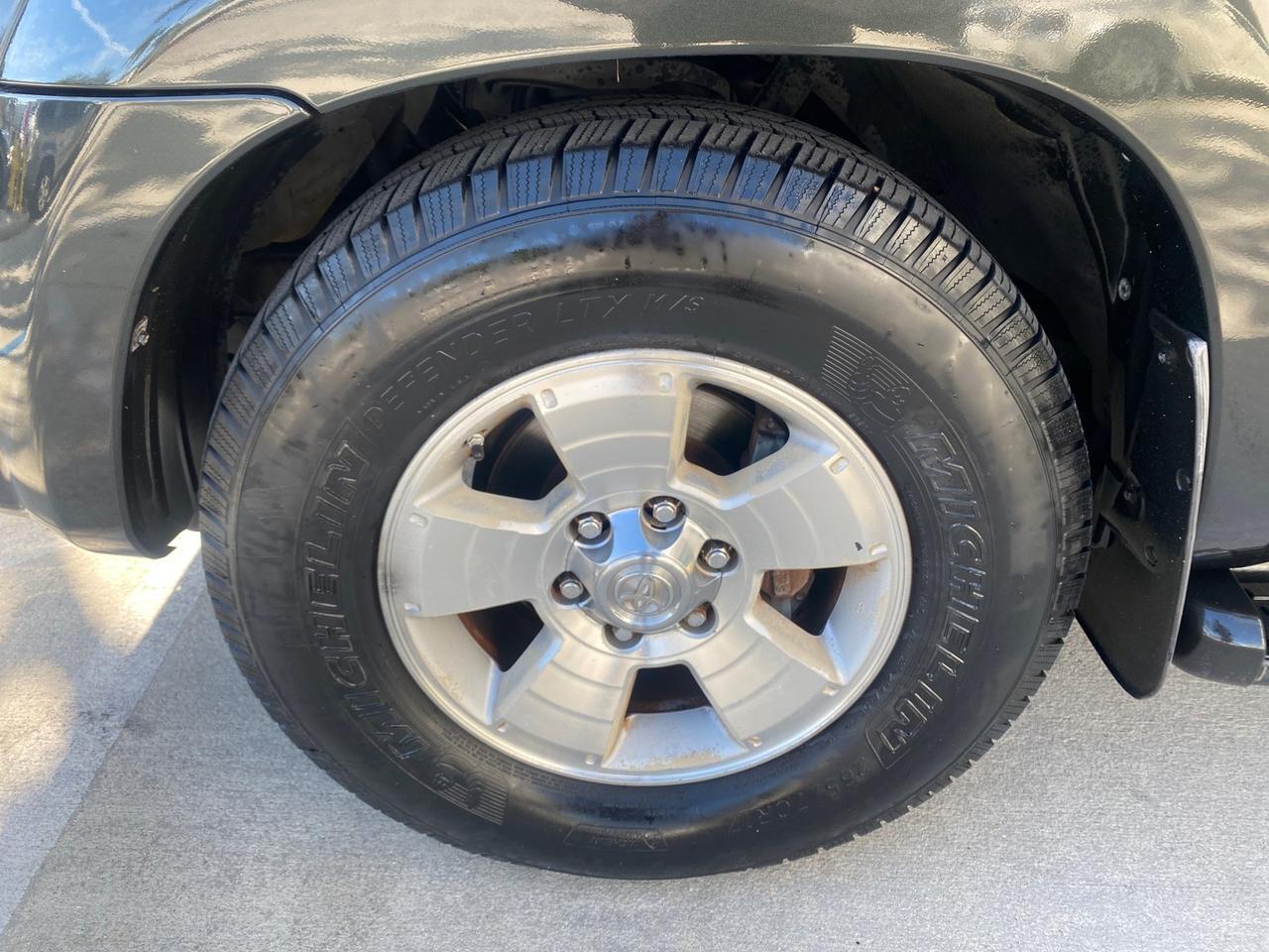 Toyota 4Runner - Thumbnail 20