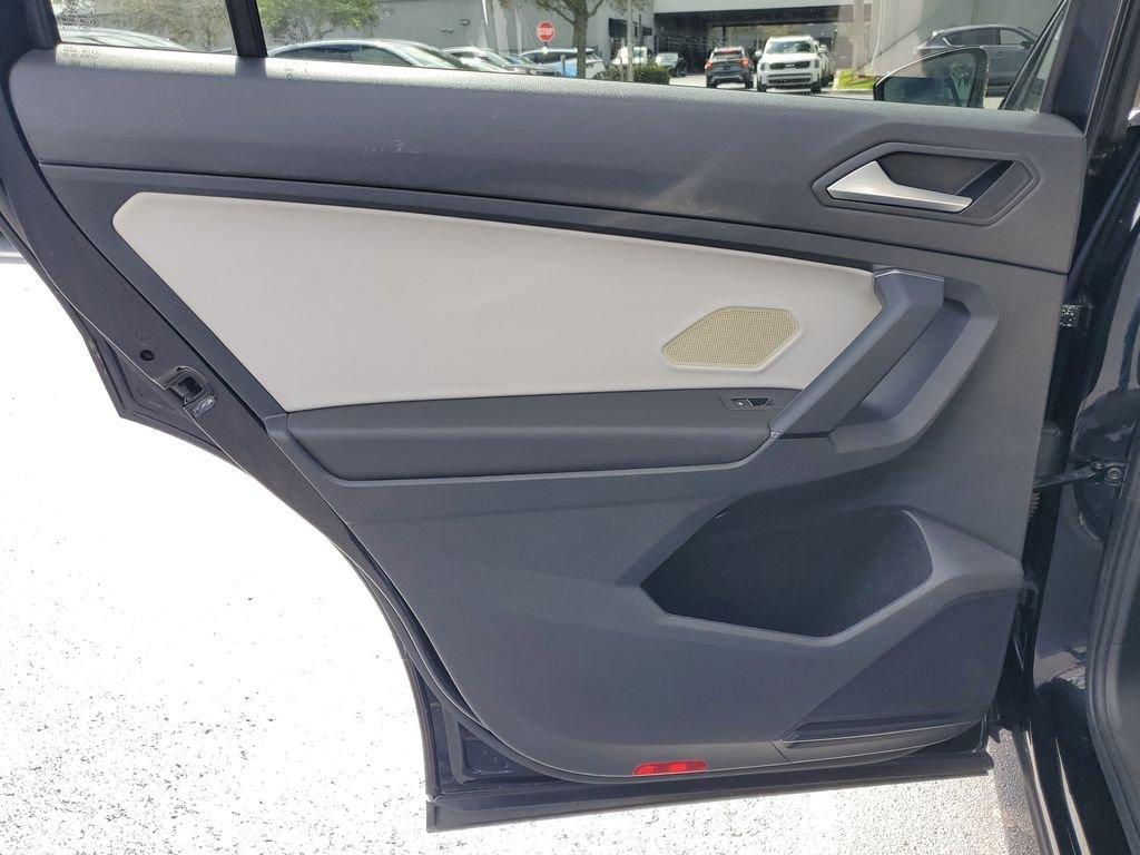 Volkswagen Tiguan 2.0T Se - Thumbnail 12