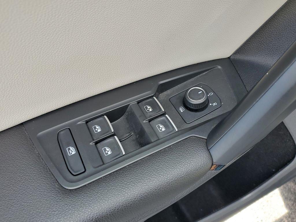 Volkswagen Tiguan 2.0T Se - Thumbnail 18