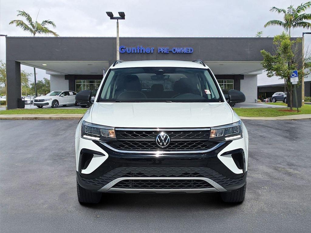 Volkswagen Taos 1.5T S - Thumbnail 3