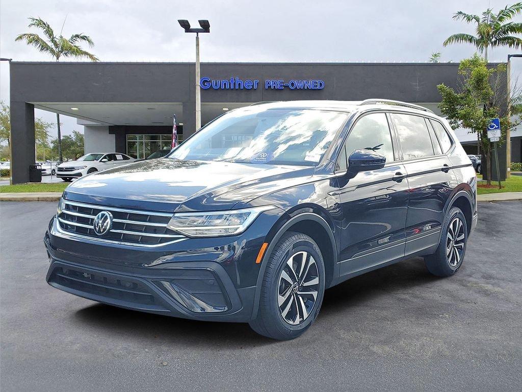 Volkswagen Tiguan 2.0T S - Thumbnail 4