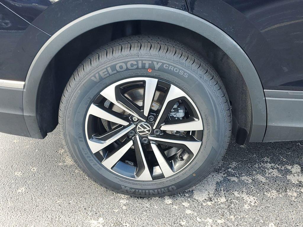 Volkswagen Tiguan 2.0T S - Thumbnail 7