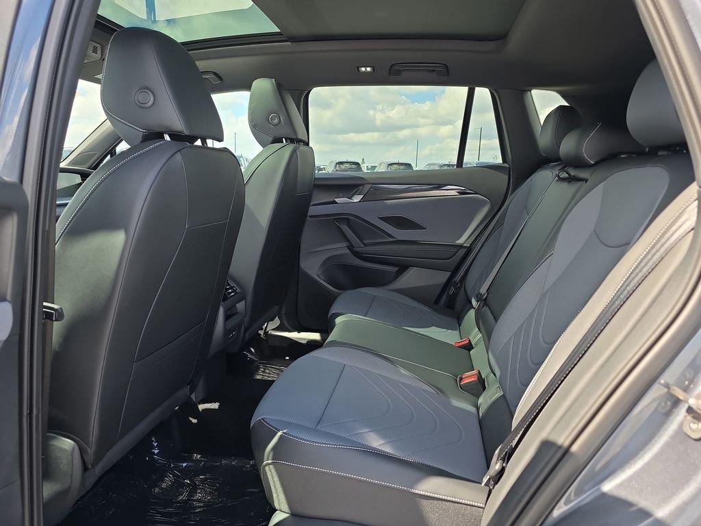 Volkswagen Tiguan 2.0T Se R-Line Black - Thumbnail 7