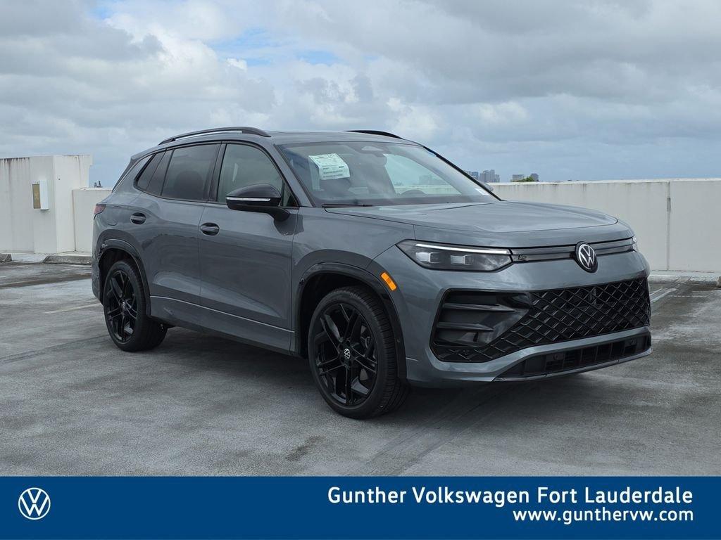 Volkswagen Tiguan 2.0T Se R-Line Black - Thumbnail 2