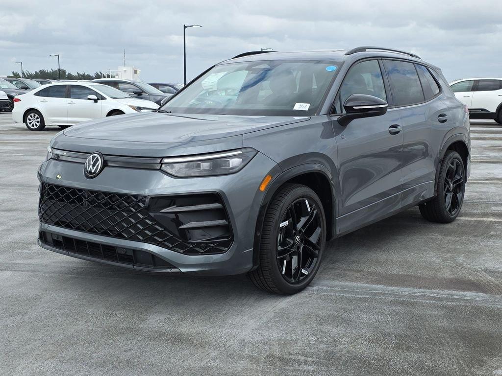 Volkswagen Tiguan 2.0T Se R-Line Black - Thumbnail 3