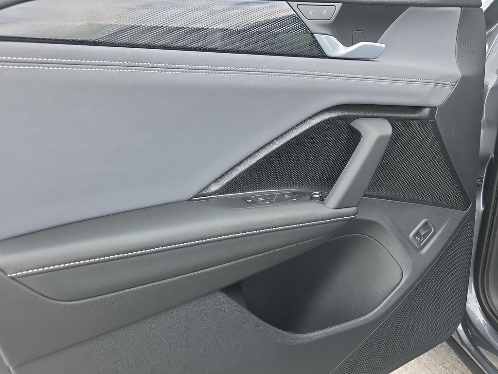 Volkswagen Tiguan 2.0T Se R-Line Black - Thumbnail 8