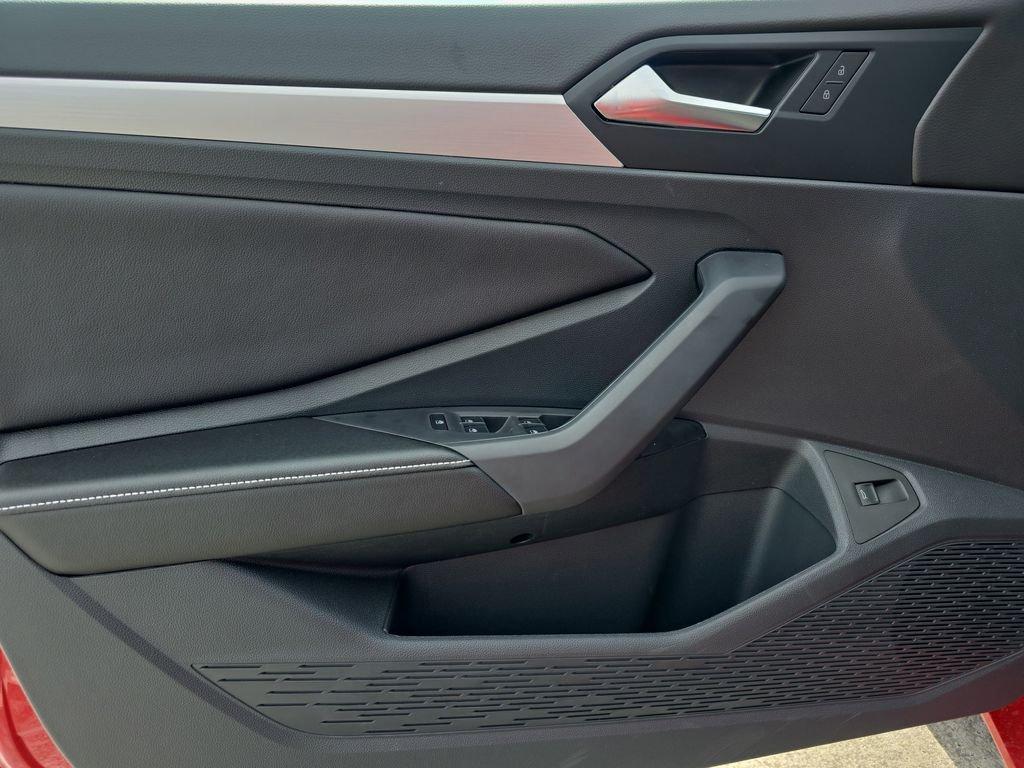 Volkswagen Jetta 1.5T Sport - Thumbnail 8