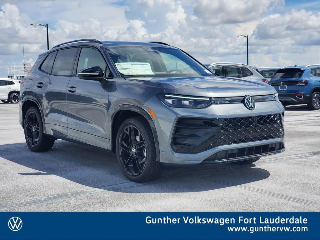 Volkswagen Tiguan 2.0T Se R-Line Black - Thumbnail 2