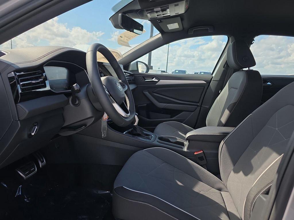 Volkswagen Jetta 1.5T Sport - Thumbnail 8