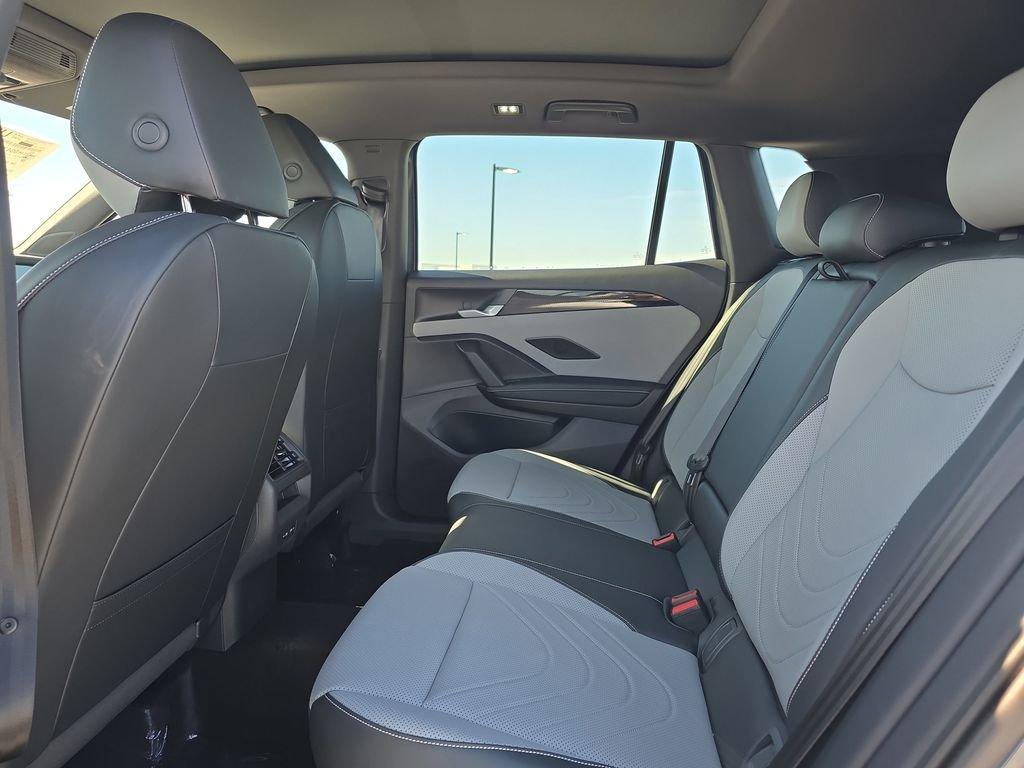 Volkswagen Tiguan 2.0T Se R-Line Black - Thumbnail 6