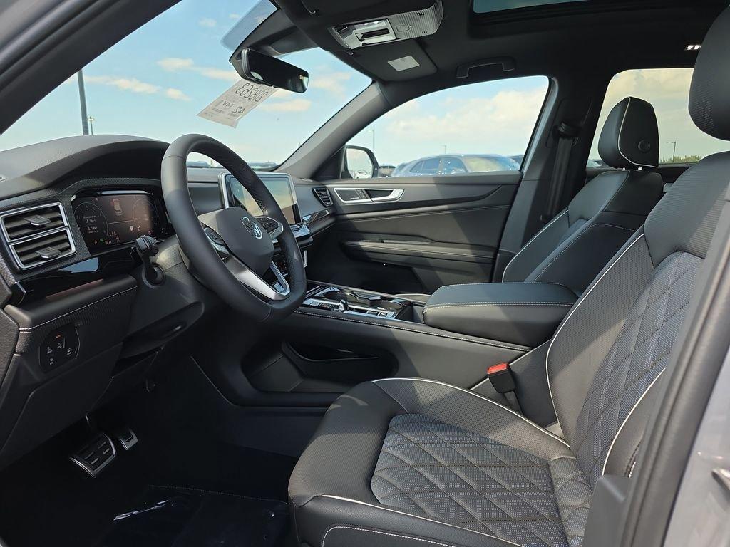 Volkswagen Atlas Cross Sport 2.0T Sel Premium R-Line With Navigation & Awd - Thumbnail 9