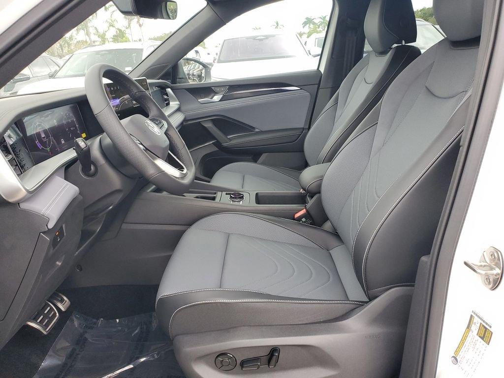 Volkswagen Tiguan 2.0T Se R-Line Black - Thumbnail 11