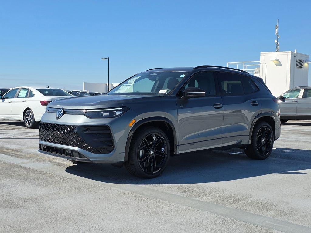 Volkswagen Tiguan 2.0T Se R-Line Black - Thumbnail 3