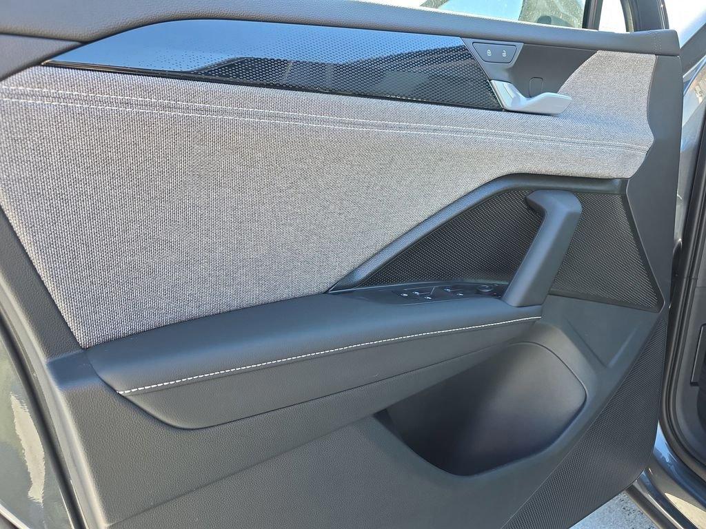 Volkswagen Tiguan 2.0T S - Thumbnail 7