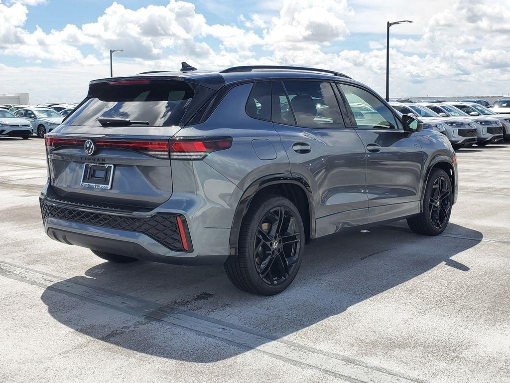 Volkswagen Tiguan 2.0T Se R-Line Black - Thumbnail 5