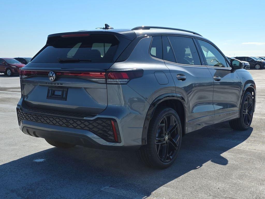 Volkswagen Tiguan 2.0T Se R-Line Black - Thumbnail 5