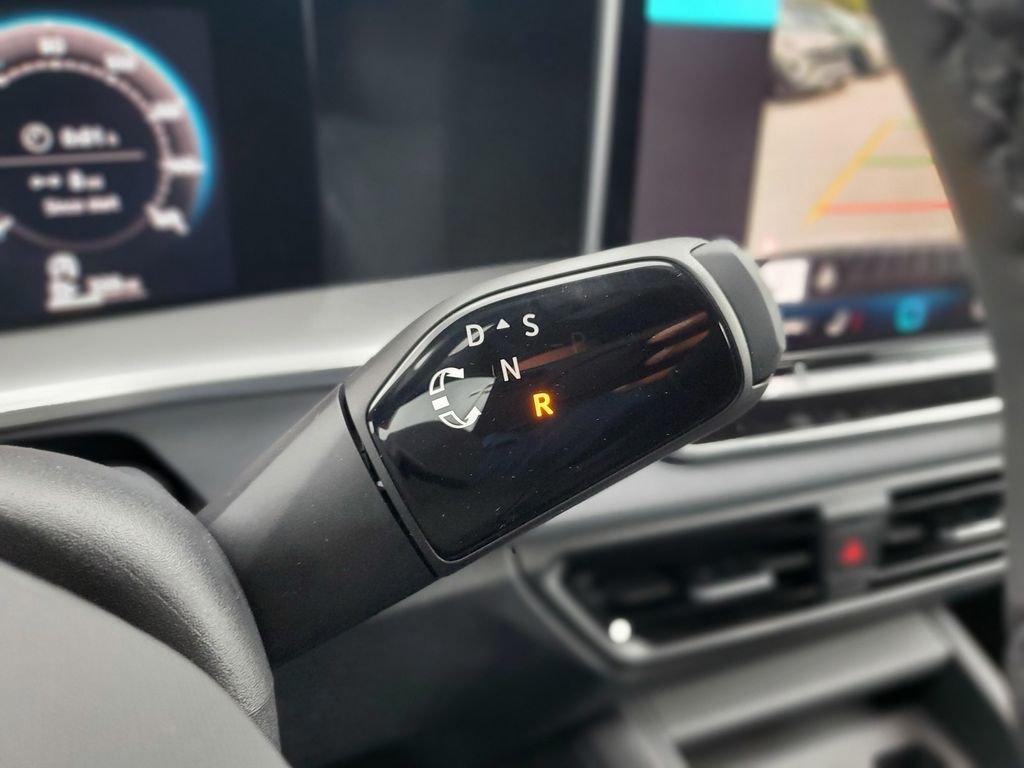 Volkswagen Tiguan 2.0T Se R-Line Black - Thumbnail 19