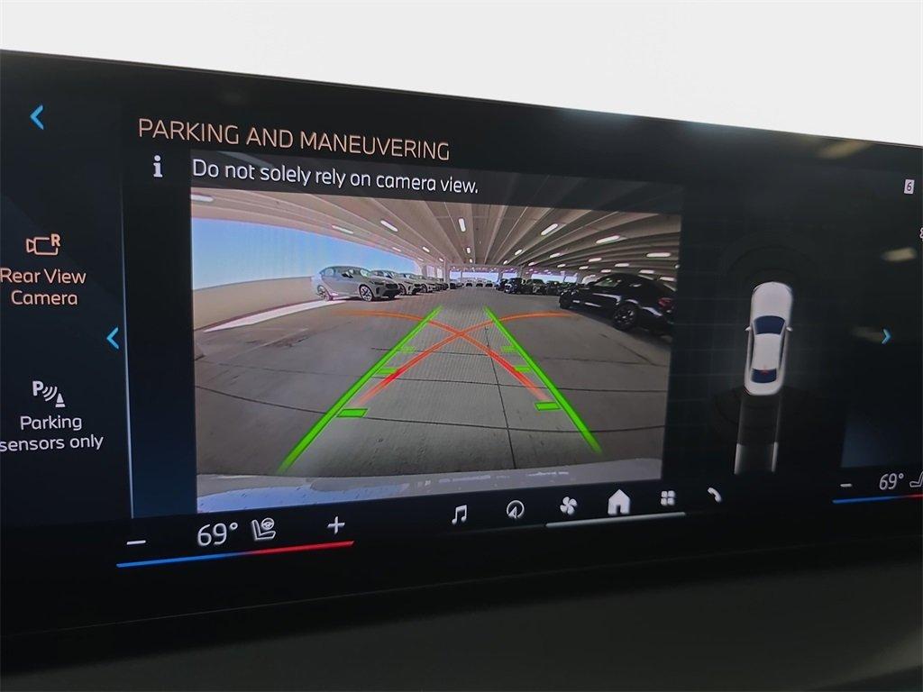 BMW 2 Series 230I Rwd 2D Coupe - Thumbnail 16