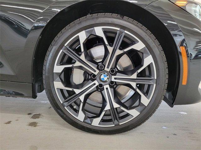 BMW 3 Series 330I Rwd 4D Sedan - Thumbnail 5