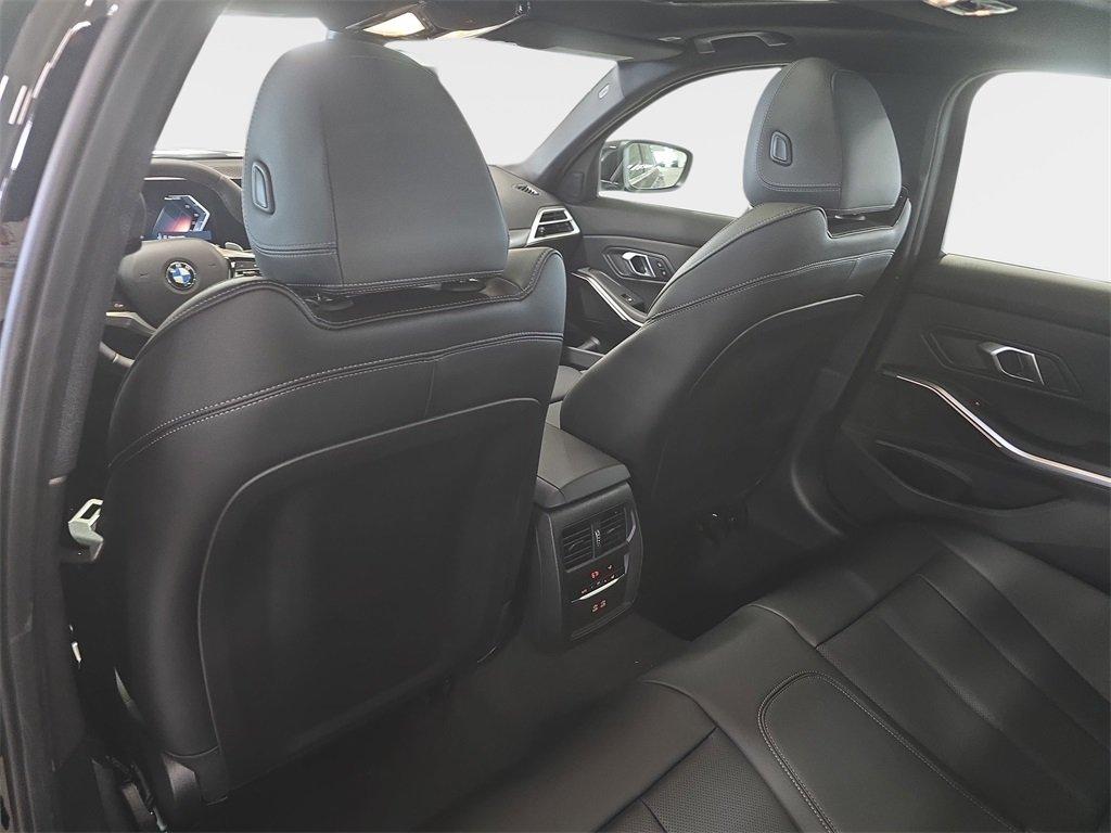 BMW 3 Series 330I Rwd 4D Sedan - Thumbnail 10