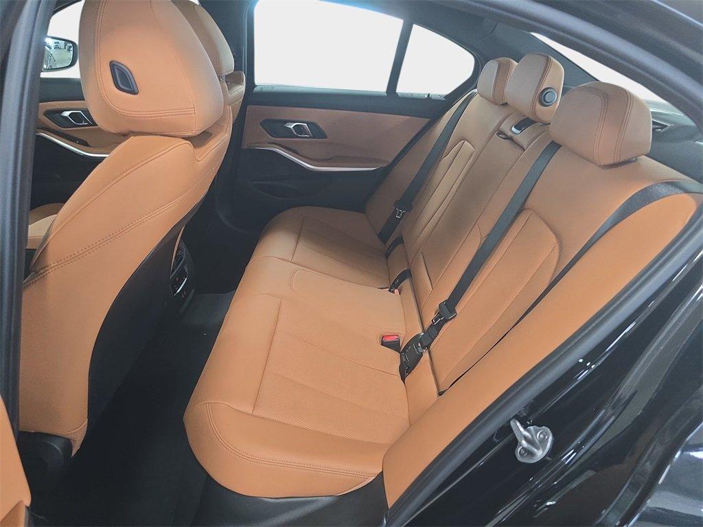 BMW 3 Series 330I Rwd 4D Sedan - Thumbnail 9