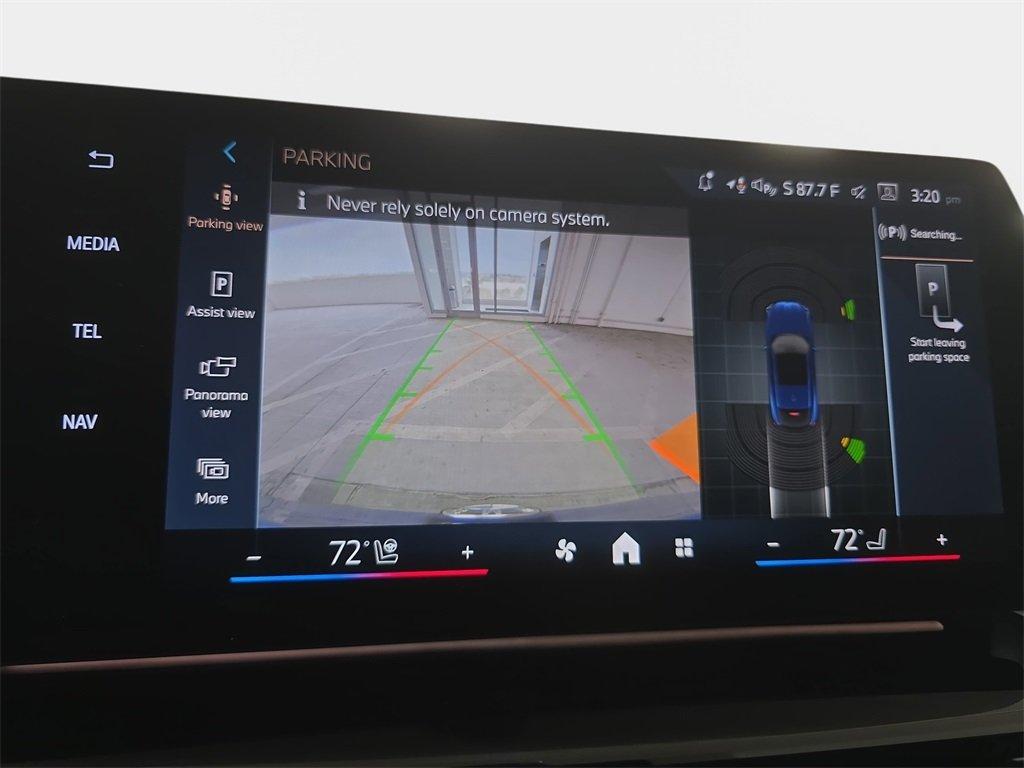 BMW X2 Xdrive28I Awd 4D Sport Utility - Thumbnail 18