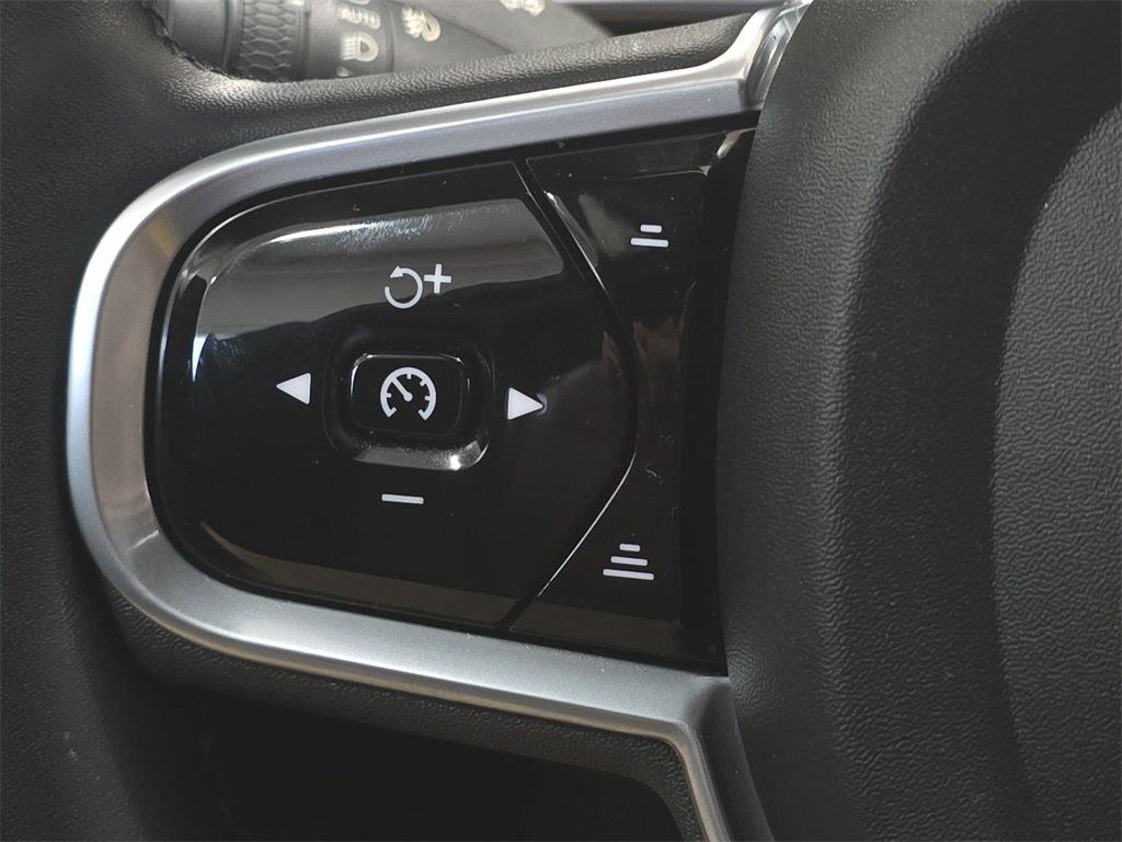 Volvo S60 Recharge Plug-In Hybrid T8 R-Design Awd 4D Sedan - Thumbnail 18