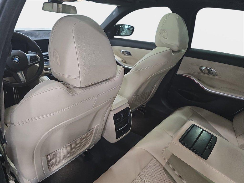 BMW 330I - Thumbnail 12