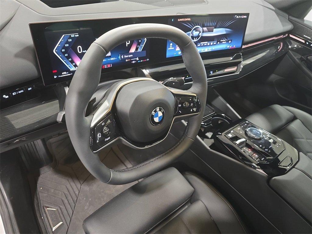 BMW 5 Series 530I Rwd 4D Sedan - Thumbnail 17