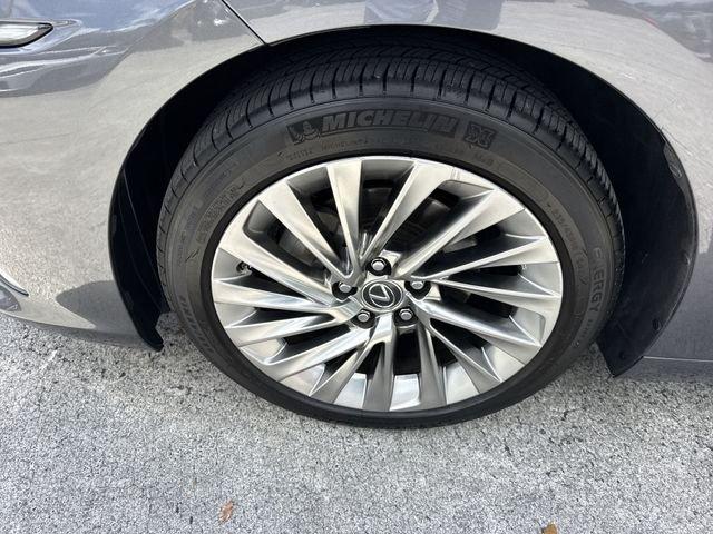 Lexus Es - Thumbnail 11