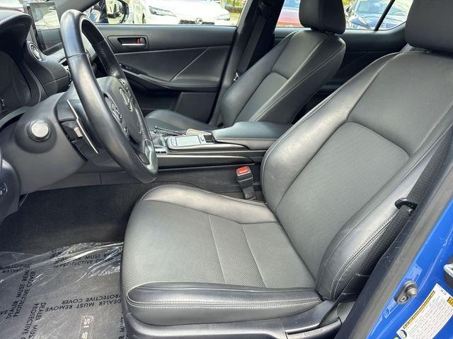 Lexus Is 300 - Thumbnail 12