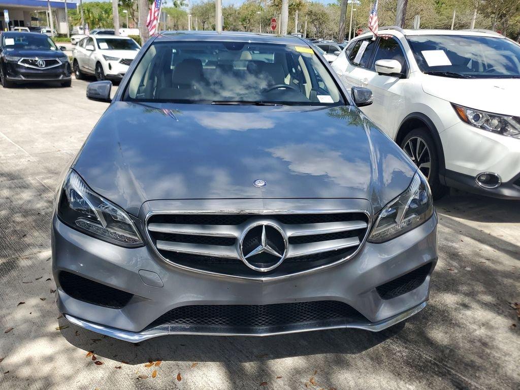 Mercedes-Benz E 350 - Thumbnail 3