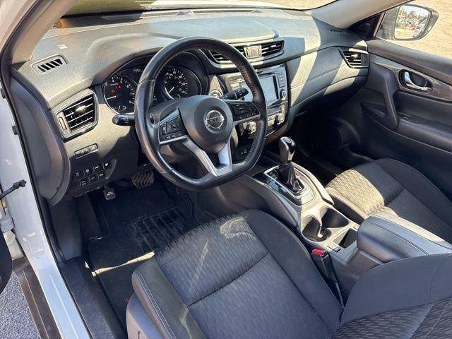 Nissan Rogue Sv - Thumbnail 9