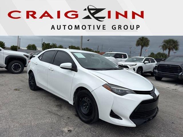 Toyota Corolla Le - Thumbnail 8