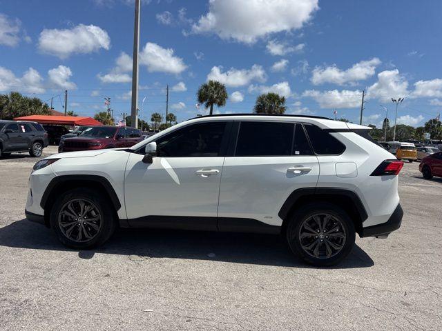 Toyota Rav4 Hybrid Xle Premium In Hollywood Fl | Jtmb6Rfv4Nd068378 | Toyota Of Hollywood'S Amazinn Used Car - Thumbnail 5