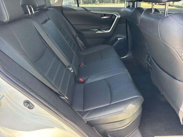 Toyota Rav4 Hybrid Xle Premium In Hollywood Fl | Jtmb6Rfv4Nd068378 | Toyota Of Hollywood'S Amazinn Used Car - Thumbnail 12