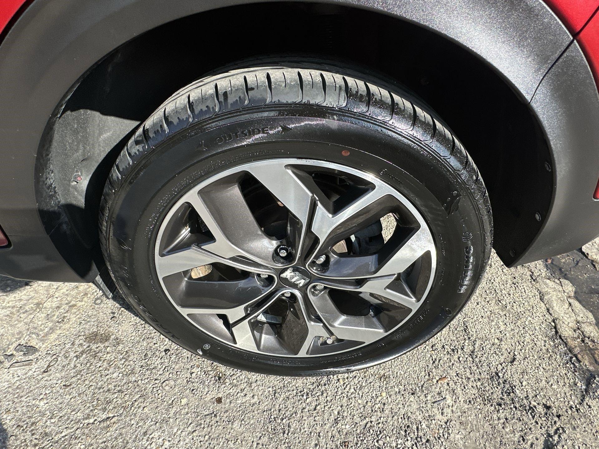 Kia Sportage Ex - Thumbnail 20