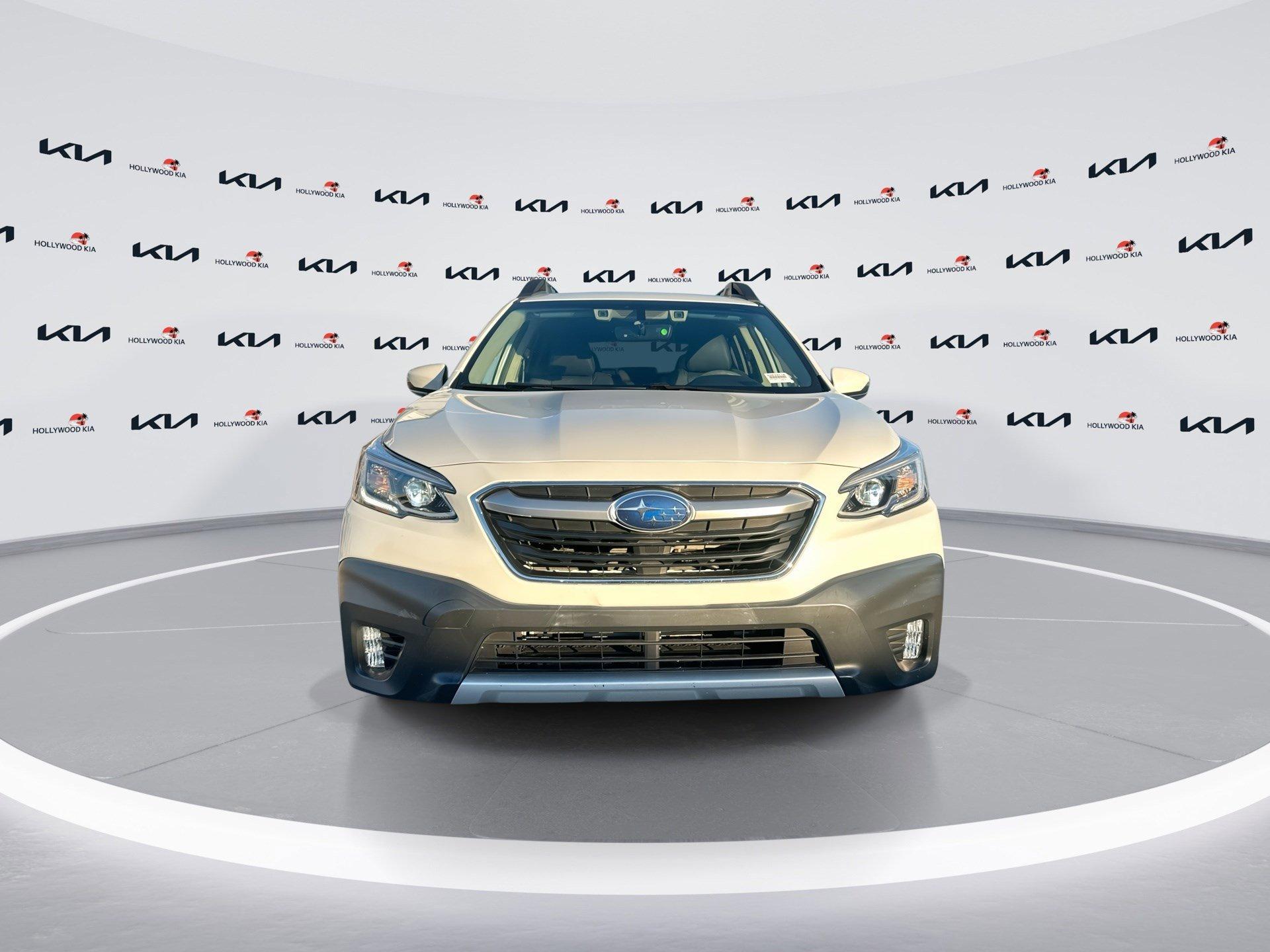 Subaru Outback Limited - Thumbnail 4