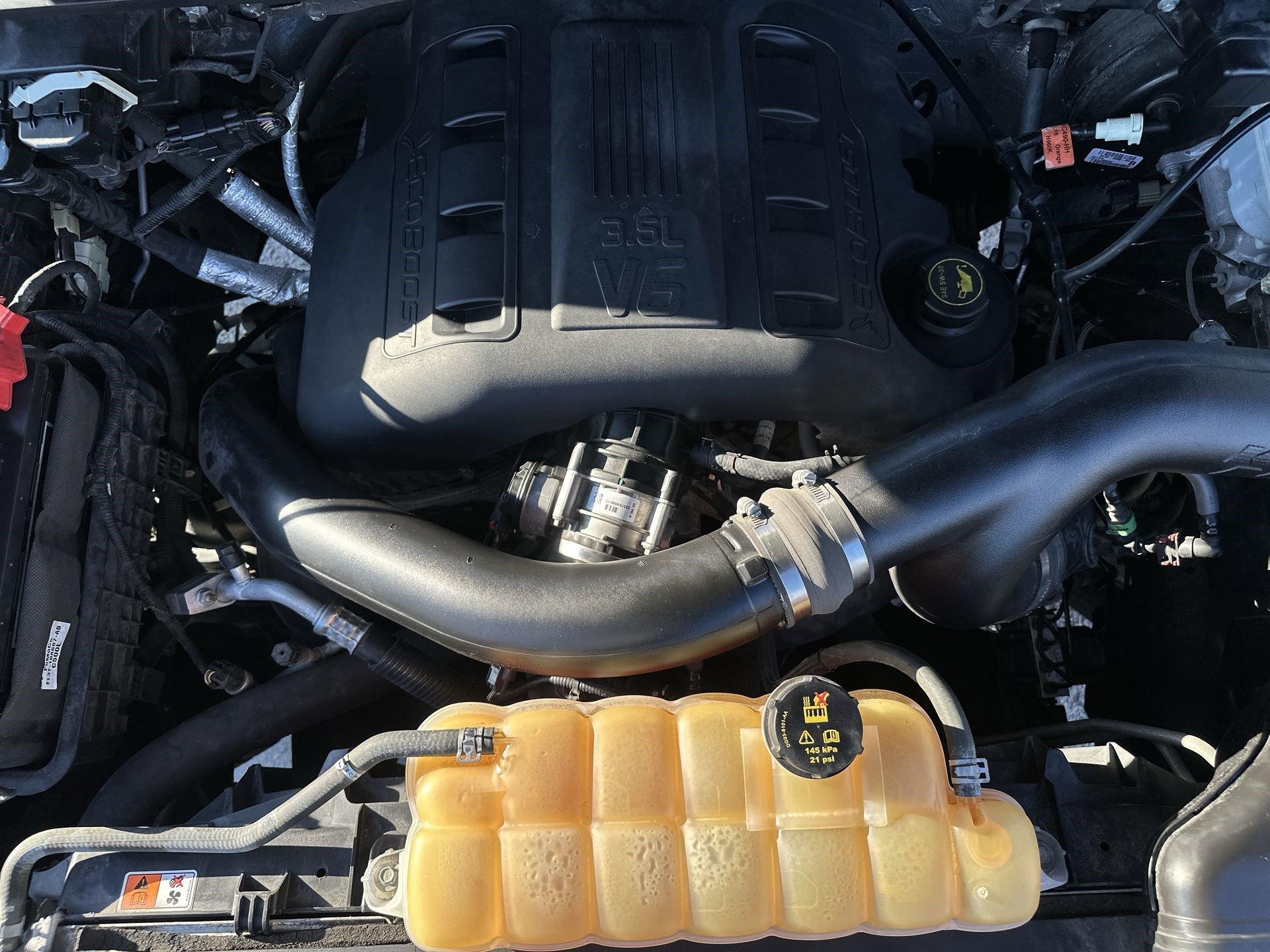 Ford F-150 Lariat - Thumbnail 19