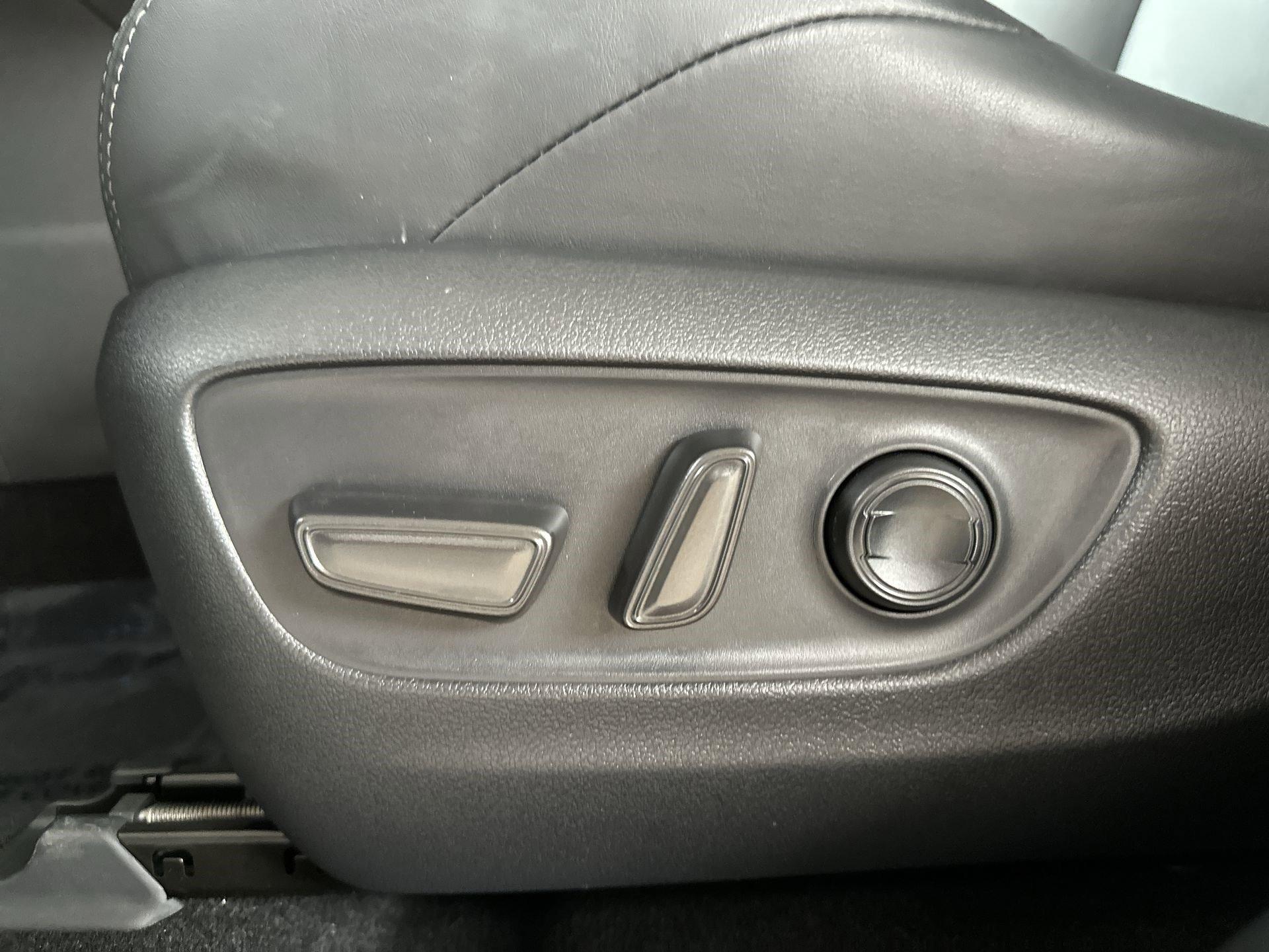 Toyota Venza Xle - Thumbnail 15