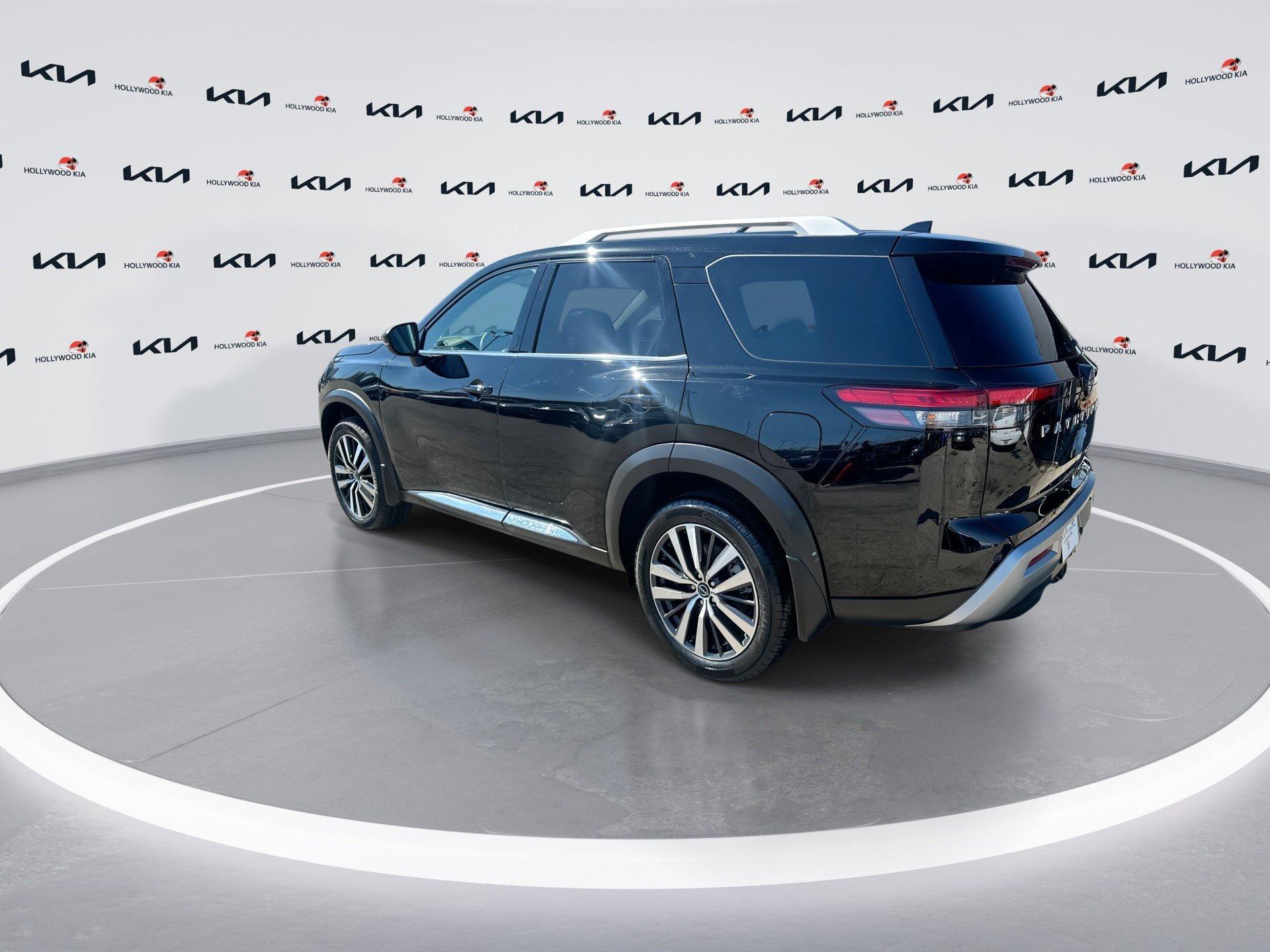 Nissan Pathfinder Platinum - Thumbnail 7