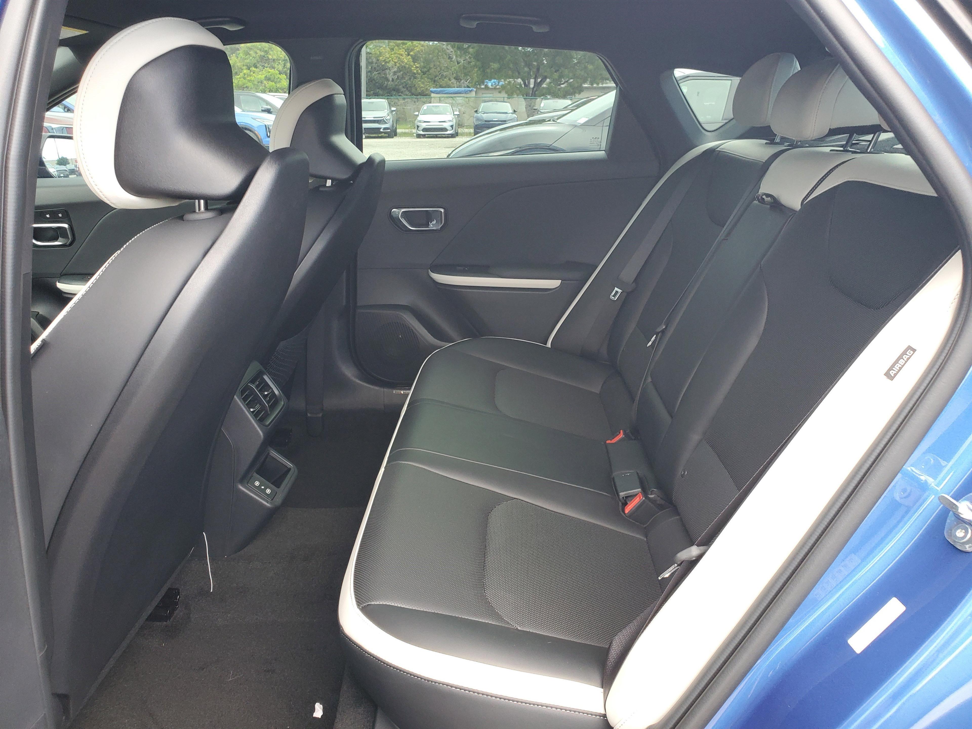 Kia K4 Gt-Line Turbo - Thumbnail 11